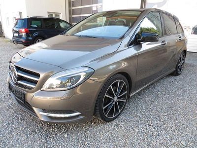 Mercedes B200