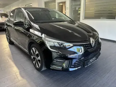 Usata Renault Clio V Evolution 67 CV (49 kW) 2023 Nero Utilitaria