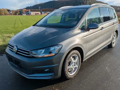 Gebraucht VW Touran Sound 116 PS (85 kW) 2017 Grau Van / Kleinbus