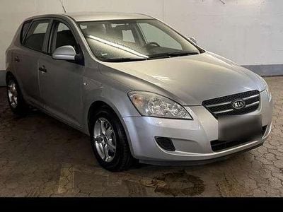 Usado Kia Ceed EX 109 HP (80 kW) 2007 Citadino