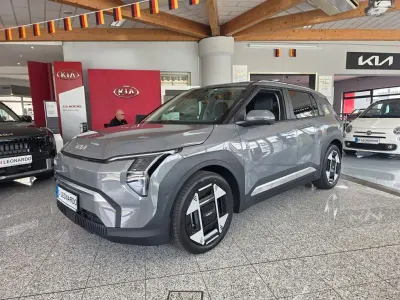 Neu Kia EV3 Earth 150 kW (204 PS) 2026 Grau SUV