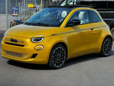Gebraucht Fiat 500C La Prima 65 PS (47 kW) 2026 Sun yellow Cabrio