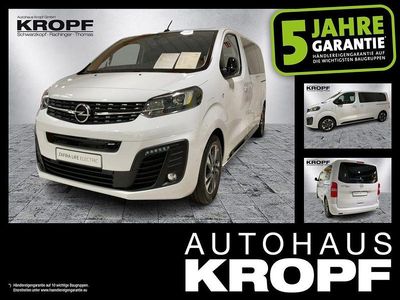 Weiss Gebraucht 2023 Opel Zafira Life Van / Kleinbus | 38.880 € (Etwas zu teuer)