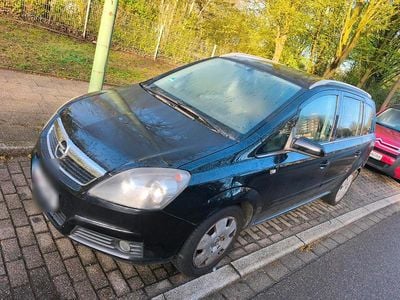 Second-hand Opel Zafira 140 CP (102 kW) 2007 Negru Monovolum