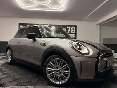 Gebraucht Mini Cooper 136 PS (100 kW) 2023 Grau Kleinwagen