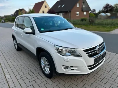Gebraucht VW Tiguan Freestyle 140 PS (102 kW) 2011 Weiß SUV