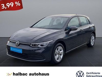 Grau Gebraucht 2024 VW Golf Life Limousine | 20.620 € (Superpreis)