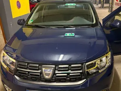 Gebraucht Dacia Sandero Comfort 101 PS (74 kW) 2021 Blau Limousine