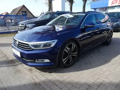 Używany VW Passat Comfortline 150 KM (110 kW) 2017 Niebieski Kombi