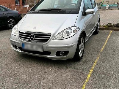 Mercedes A200