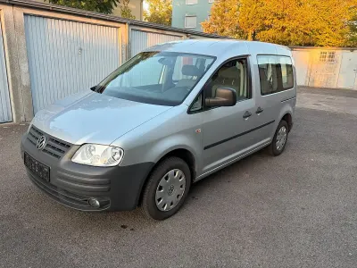 Gebraucht VW Caddy Life 105 PS (77 kW) 2009 Silber Van / Kleinbus