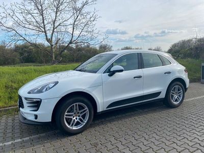 gebraucht Porsche Macan scheckheftgepflegt mit Garantie