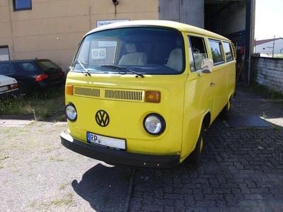 Gelb Gebraucht 1978 VW T2 Van | 18.100 €