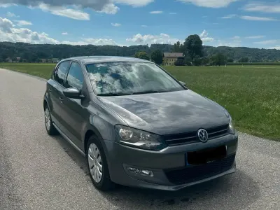 Gebraucht VW Polo Team 69 PS (50 kW) 2010 Grau Kleinwagen