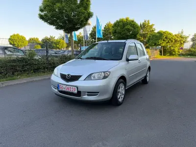 Gebraucht Mazda 2 80 PS (58 kW) 2005 Silber Kleinwagen