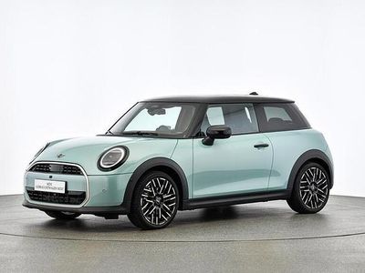 Gebraucht Mini Cooper Favoured 156 PS (114 kW) 2024 Grün Kleinwagen