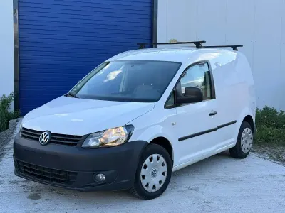 Gebraucht VW Caddy 105 PS (77 kW) 2011 Weiß Van / Kleinbus
