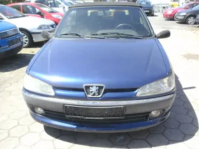 Gebraucht Peugeot 306 Cabriolet 88 PS (64 kW) 1999 Blau Cabrio