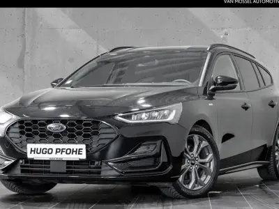 Gebraucht Ford Focus ST-Line 116 PS (85 kW) 2023 Schwarz Limousine