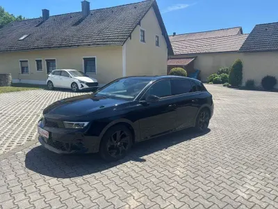 Gebraucht Opel Astra GS Line 181 PS (133 kW) 2022 Diamond black Kleinwagen