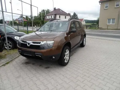 Gebraucht Dacia Duster Lauréate 105 PS (77 kW) 2012 Braun SUV
