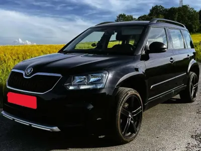 Gebraucht Skoda Yeti Active 105 PS (77 kW) 2015 Schwarz SUV