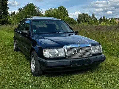 Gebraucht Mercedes E260 160 PS (117 kW) 1988 Limousine