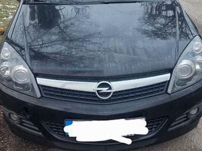 Schwarz Gebraucht 2008 Opel Astra GTC Sport Limousine | 1.800 € (Superpreis)