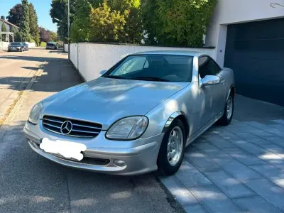 Usata Mercedes SLK200 163 CV (119 kW) 2001 Argento Cabrio