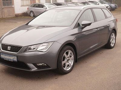 Usata Seat Leon ST Style 110 CV (80 kW) 2016 Grigio Station wagon