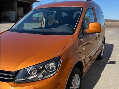 Gebraucht VW Caddy Trendline 140 PS (102 kW) 2014 Orange Van / Kleinbus