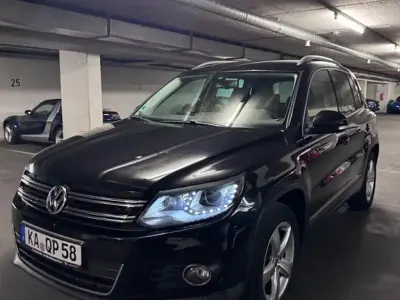 Gebraucht VW Tiguan Trendline 150 PS (110 kW) 2013 Schwarz SUV