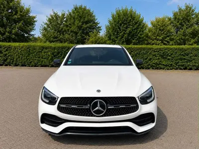 Gebraucht Mercedes GLC400d 330 PS (242 kW) 2020 Weiß SUV