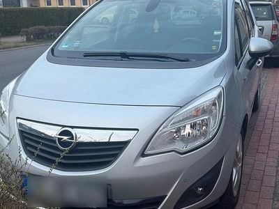 Gebraucht Opel Meriva 120 PS (88 kW) 2012 Schwarz Van / Kleinbus