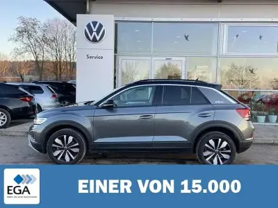 Usata VW T-Roc Goal 150 CV (110 kW) 2025 Metallic SUV