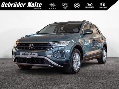 Usata VW T-Roc Life 110 CV (80 kW) 2022 Blu SUV