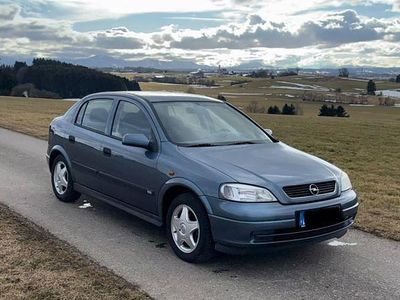 Gebraucht Opel Astra 101 PS (74 kW) 1998 Blau Limousine