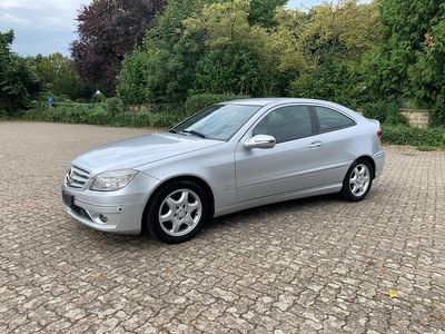 Gebraucht Mercedes CLC180 143 PS (105 kW) 2008 Grau Kleinwagen