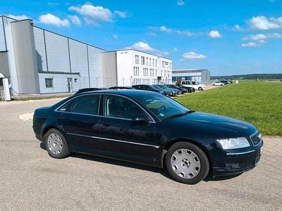 Blau Gebraucht 2004 Audi A8 Limousine | 7.000 € (Fairer Preis)
