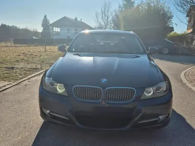 Używany BMW 320 170 KM (125 kW) 2011 Niebieski Sedan/Limuzyna