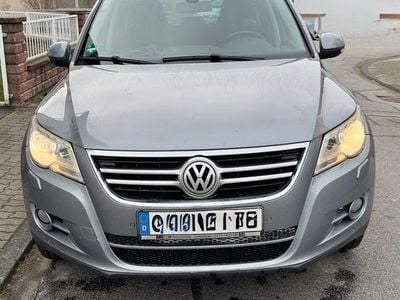 Grau Gebraucht 2009 VW Tiguan SUV | 5.350 € (Guter Preis)