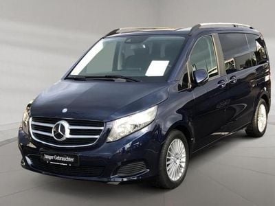 Mercedes V220