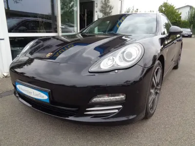 Gebraucht Porsche Panamera 4S 400 PS (294 kW) 2010 Schwarz Kleinwagen