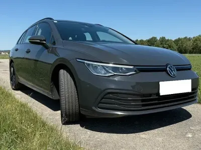 Gebraucht VW Golf VII Life 116 PS (85 kW) 2021 Grau Kleinwagen