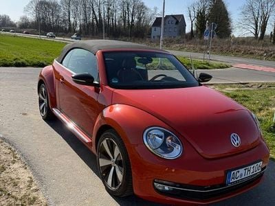 Gebraucht VW Beetle CLUB 150 PS (110 kW) 2015 Orange Kleinwagen
