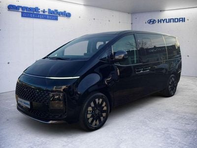 Neu Hyundai Staria Signature 224 PS (164 kW) 2025 Schwarz Van / Kleinbus