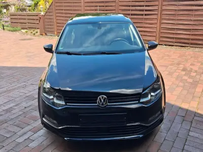 Gebraucht VW Polo Allstar 110 PS (80 kW) 2016 Schwarz Limousine