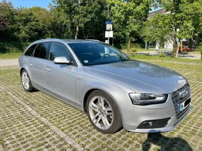 Gebraucht Audi A4 Sport 150 PS (110 kW) 2015 Silber Limousine