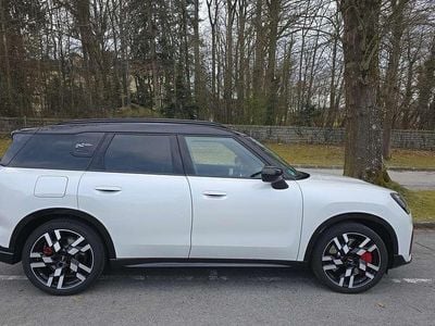 Second-hand Mini John Cooper Works Countryman 300 CP (220 kW) 2025 Alb SUV