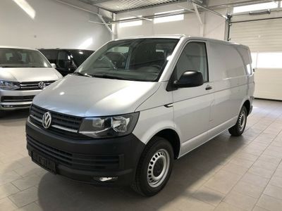 Gebraucht VW T6 140 PS (102 kW) 2016 Reflexsilber (metallic) Van